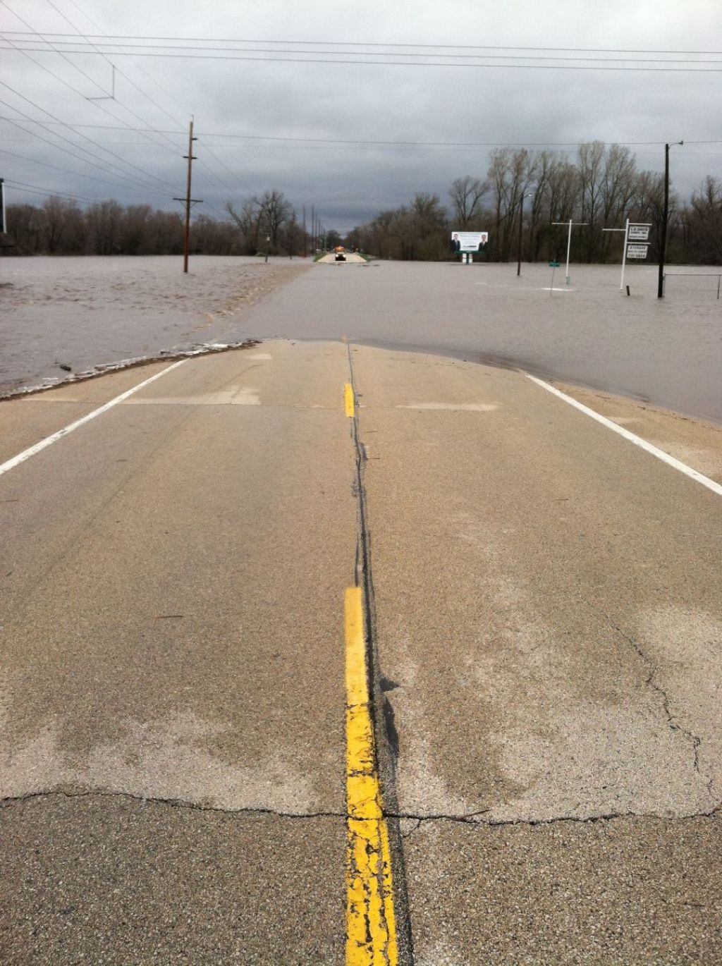 Illinois 84 under water by Colona